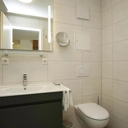 Apartment Rex Rugia Fewo15-5 Mit Schwimmbad Und Saunanutzung Im Ahoi-erlebnisbad Sellin *