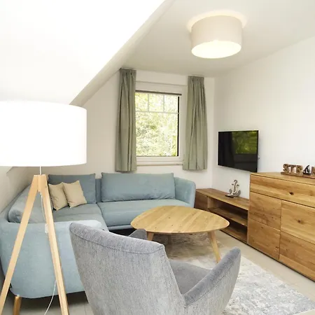 아파트 Rex Rugia Fewo15-5 Mit Schwimmbad Und Saunanutzung Im Ahoi-erlebnisbad Sellin 로베